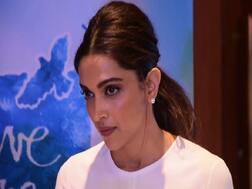 શર્લિન ચોપડાએ દીપિકા પાદુકોણ પર સાધ્યું નિશાન, કહ્યું- ‘માલ’ નથી લીધો તો, 12 વકીલો સાથે...