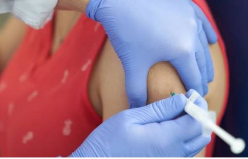 Corona Vaccine: First Covid 19 vaccine to be available in India by early 2021 Corona Vaccine: ભારતમાં ક્યારે આવશે કોરોનાની રસી ? સ્વાસ્થ્ય મંત્રાલયે શું કહ્યું ? જાણો વિગત