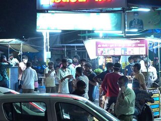 અમદાવાદના કયા 27 વિસ્તારોમાં રાતના 10 વાગે પછી ફરી દુકાનો થઈ ‘લોક’? જાણો વિગત