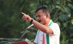 સૌરાષ્ટ્રની ધારી બેઠક પર દીકરીને ટિકીટ અપાવવા કોંગ્રેસના દિગ્ગજ પાટીદાર નેતા મેદાનમાં, ધાનાણી વિરૂધ્ધમાં, કોની કરી તરફેણ ?