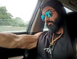 સુરતઃ 34 વર્ષીય જિમ ટ્રેનરની કારમાંથી મળી આવી લાશ, કારમાંથી તપાસ દરમિયાન શું મળી આવ્યું?