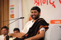 કથાકાર જીજ્ઞેશ દાદાની તબિયત અંગે મોટા સમાચાર, કોરોનાની સારવારમાં શું સ્થિતી છે ?