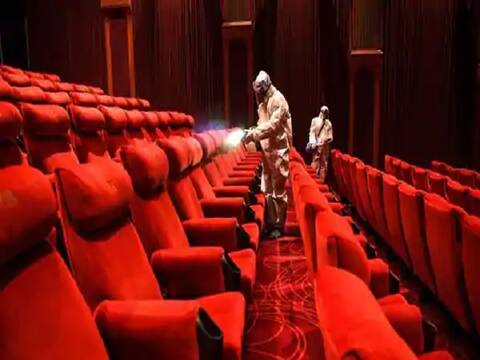 મોદી સરકારે 15 ઓક્ટોબરથી મલ્ટિપ્લેક્સ ખોલવાની આપી મંજૂરી પણ જાણો કેવા કડક નિયમો પાળવા પડશે ? મોદી સરકારે 15 ઓક્ટોબરથી મલ્ટિપ્લેક્સ ખોલવાની આપી મંજૂરી પણ જાણો કેવા કડક નિયમો પાળવા પડશે ?