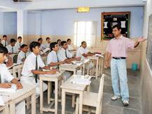 ગુજરાતમાં ખાનગી સ્કૂલોની ફીને લઈ મોટો નિર્ણય, જાણો શિક્ષણ વિભાગે શું આપ્યો આદેશ