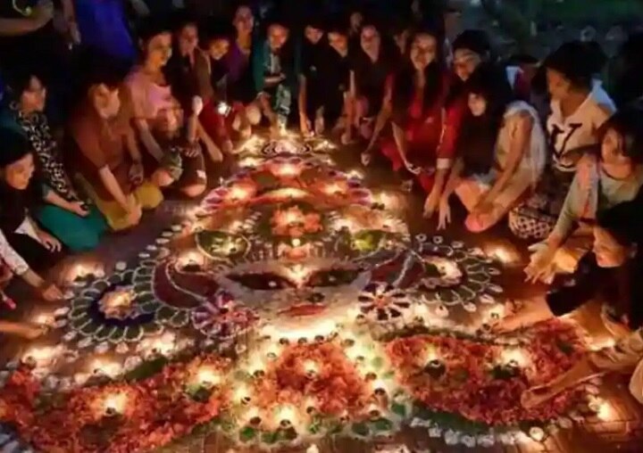 Gujarat govt ban on new year gathering in corona time , Festival guideline of Gujarat નવા વર્ષે યોજાતા સ્નેહ મિલનને લઈને સરકારે શું લીધો મોટો નિર્ણય? જાણો વિગત