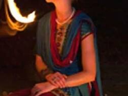 વડોદરાઃ યુવકે પત્નિની મદદથી ભાવનગરની યુવતી સાથે બાંધ્યા શારીરિક સંબંધ, યુવતીના ડિવોર્સ લેવડાવીને શું કર્યું ?