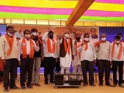 ધારીમાં પેટાચૂંટણી પહેલાં કોંગ્રેસના ક્યા દિગ્ગજ આગેવાન ભાજપમાં જોડાઈ જતાં પરેશ ધાનાણીને ફટકો ?