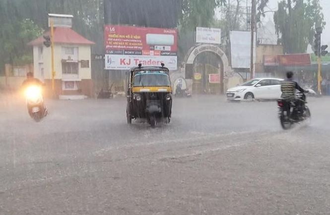 Gujarat Weather Update: Rain fall forecast for three days in Gujarat ગુજરાતમાં આજથી ત્રણ દિવસ વરસાદ તૂટી પડશે, જાણો ક્યા વિસ્તારને ઘમરોળશે વરસાદ