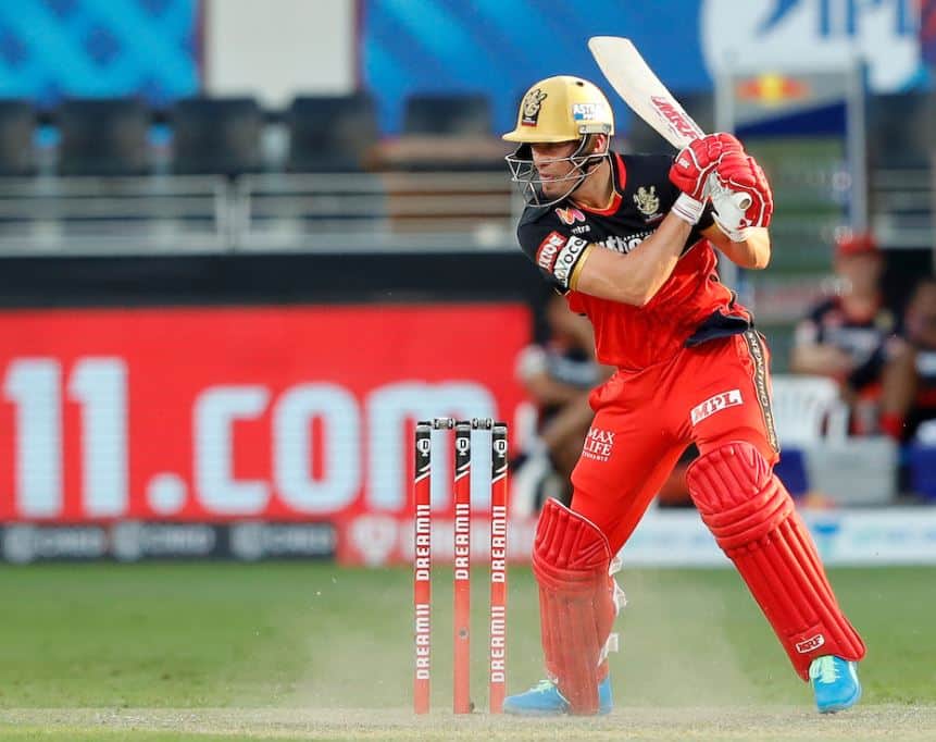 IPL 2020 Match 33 RR v RCB: Bangalore beat Rajasthan by 7 wickets IPL 2020 RR vs RCB: બેંગ્લોરે રાજસ્થાનને 7 વિકેટથી આપી હાર, ડિવિલિયર્સના 22 બોલમાં અણનમ 55 રન