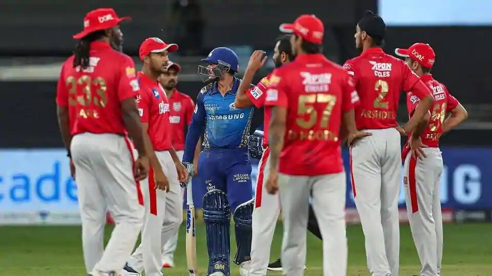 ipl 2020 mi vs kxip: know about super over rules in cricket IPL 2020: મુંબઇ અને પંજાબની મેચમાં બુમરાહ અને શમી કેમ ના નાંખી શક્યા બીજી 'સુપર ઓવર', જાણો નિયમ વિશે.....