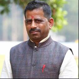 કપરાડામાં ક્યા દિગ્ગજ નેતાએ પોતાના સાળાને અપક્ષ ઉભો કરી દેતાં ભાજપના જીતુ ચૌધરીની હાલત ખરાબ ?