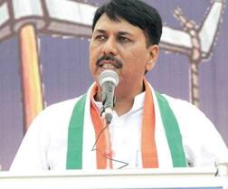 ગુજરાતમાં કોંગ્રેસના ક્યા ધારાસભ્ય 52 કરોડ રૂપિયા લઈને ભાજપમાં ગયા હોવાનો ચાવડાએ કર્યો આક્ષેપ ?