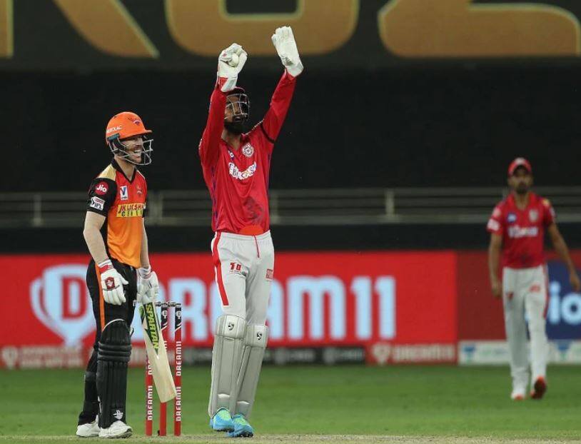 IPL 2020: પ્લે ઓફની રેસમાંથી લગભગ બહાર થઈ આ ત્રણ ટીમ, જાણો કઈ ટીમ પહોંચી શકે છે પ્લે ઓફમાં IPL 2020: These teams almost out of playoff check details IPL 2020: પ્લે ઓફની રેસમાંથી લગભગ બહાર થઈ આ ત્રણ ટીમ, જાણો કઈ ટીમ પહોંચી શકે છે પ્લે ઓફમાં