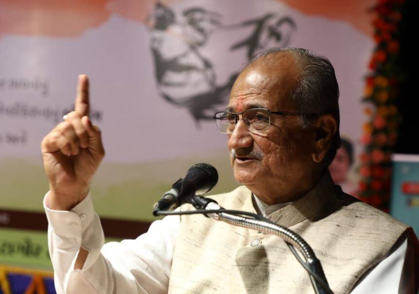 ગુજરાતમાં ક્યારથી ખૂલી શકે છે સ્કૂલ-કોલેજ ? શિક્ષણ મંત્રીએ શું કહ્યું, જાણો વિગત School reopen in Gujarat: Know when will school colleges to reopen in state ગુજરાતમાં ક્યારથી ખૂલી શકે છે સ્કૂલ-કોલેજ ? શિક્ષણ મંત્રીએ શું કહ્યું, જાણો વિગત