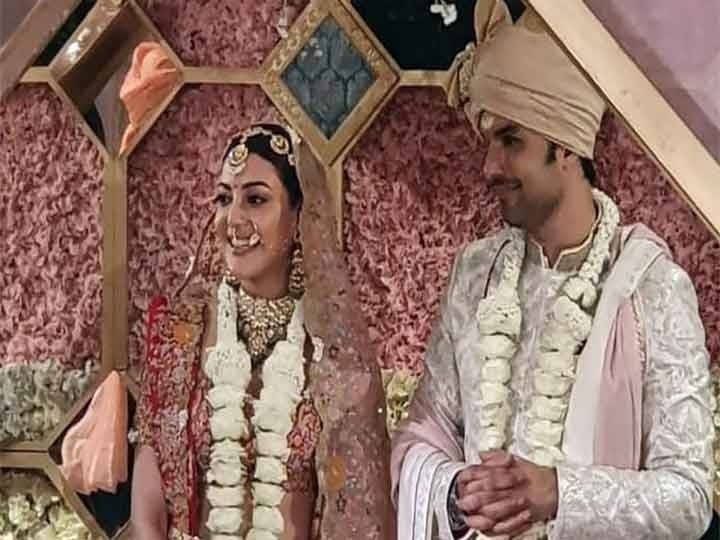kajal aggarwal marries boyfriend gautam kichlu see first photo કાજલ અગ્રવાલે ગૌતમ કિચલુ સાથે કર્યા લગ્ન, પ્રથમ તસવીર આવી સામે
