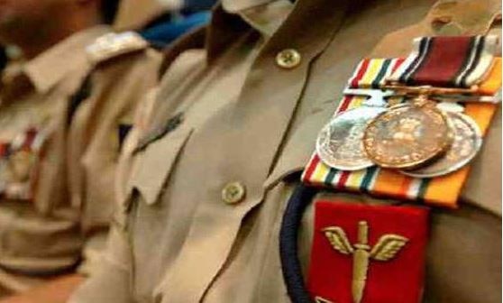 5 Gujarat police officers  to get Union Home Minister s Special Operation Medal for the year 2020 ગુજરાતના કયા 5 પોલીસ અધિકારીઓનું ગૃહ મંત્રાલય સ્પેશિયલ ઑપરેશન મેડલથી કરશે સન્માન ? જાણો વિગત
