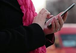 રાજકોટઃ 'આજે મારો પતિ ચોટીલા ગયો છે ને હું ઘરે એકલી જ છું' કહી મજા કરવા ખેડૂતને બોલાવ્યા ને પછી.....