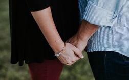 ભુજઃ પતિની ગેરહાજરીમાં પત્ની પ્રેમી સાથે કરતી રંગરેલિયા, પતિને ખબર પડી ને પછી.....