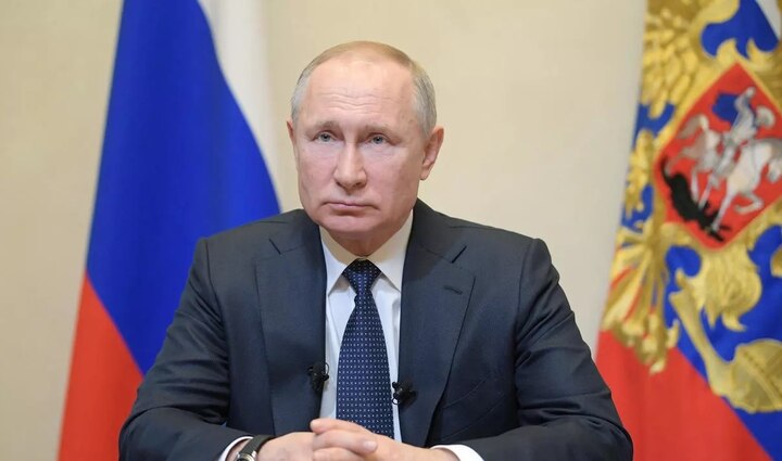 vladimir putin set to resign as russian president early next year report ગંભીર બિમારીથી પીડાઈ રહ્યા છે રશિયાના રાષ્ટ્રપતિ વ્લાદિમિર પુતિન, આપી શકે છે રાજીનામું!
