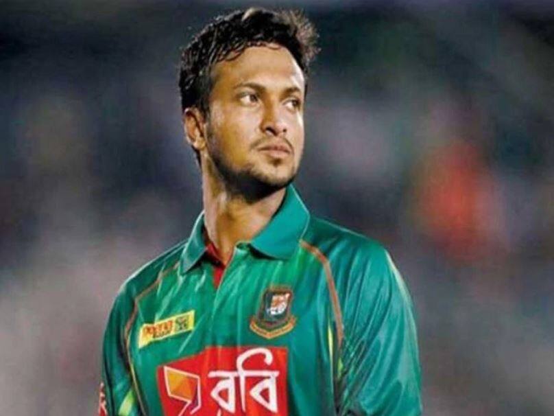 bangladesh allrounder shakib al hasan receive death threat on facebook પૂજા કરવા માટે કોલકાતા પહોંચ્યો હતો આ વિદેશી ક્રિકેટર, ફેસબુક પર મારી નાખવાની ધમકી મળી