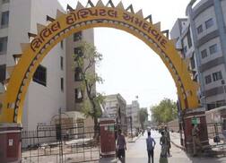 'ગુજરાતમાં બધે કોરોનાના બેડ ફૂલ છે, જરૂરિયાતવાળા દર્દીને પણ બેડ-સારવારમાં મુશ્કેલી પડી રહી છે.....'