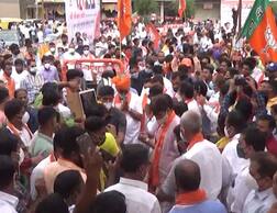 મોદીની સલાહ ઘોળીને પી ગયા, ગુજરાતના કયા શહેરમાં ભાજપ પ્રમુખે કરી હજારોની રેલી ? રેલી પછી સભા પણ કરી