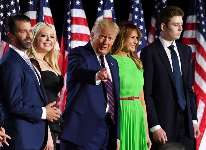 us president donald trump son tests positive for coronavirus અમેરિકાઃ રાષ્ટ્રપતિ ડોનાલ્ડ ટ્રમ્પના મોટા દીકરાને લાગ્યો કોરોનાનો ચેપ