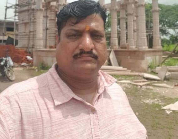 ઝાલોદમાં કોંગ્રેસના નેતાએ ધર્મસ્થાનમાં જઈને આપઘાત કરી લેતાં ચકચાર, બે મહિનામાં બીજા નેતાનું રહસ્યમય મોત ઝાલોદમાં કોંગ્રેસના નેતાએ ધર્મસ્થાનમાં જઈને આપઘાત કરી લેતાં ચકચાર, બે મહિનામાં બીજા નેતાનું રહસ્યમય મોત