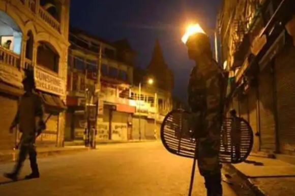 There were rumors that a weekend curfew would be imposed in Gujarat, finally Nitin Patel clarified ગુજરાતમાં વીકેન્ડ કર્ફ્યુ લગાવવા મુદ્દે રાજ્ય સરકારે કર્યો મોટો ખુલાસો, કહ્યું- મહાનગરોમાં માત્ર.....