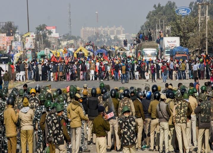 Protesting Farmers Allowed To Enter Delhi Farmers Protest : પોલીસની મંજૂરી બાદ દિલ્હીમાં પ્રવેશ્યા ખેડૂતો, બુરાડીના નિરંકારી ગ્રાઉન્ડ પર કરશે પ્રદર્શન
