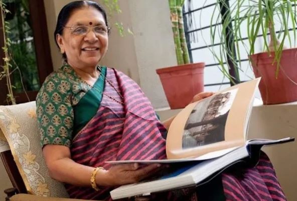 LoveJihad Row: After UP Govt Approval, Governor AnandibenPatel Gives A Nod For Ordinance Against Unlawful Religious Conversion ઉત્તરપ્રદેશમાં લવ જેહાદ વિરૂદ્ધ બન્યો કાયદો, યોગી સરકારના અધ્યાદેશ પર રાજ્યપાલે મારી મહોર