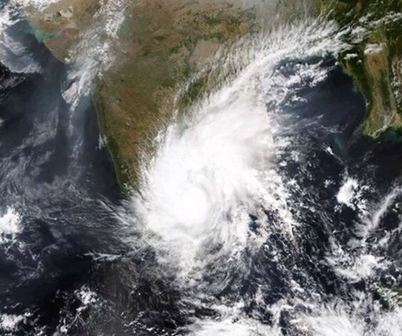 Area Cyclone update by India Meteorological Department check details નિવાર બાદ તમિલનાડુને વધુ એક વાવાઝોડું ધમરોળશે, હવામાન વિભાગે જાહેર કર્યુ એલર્ટ