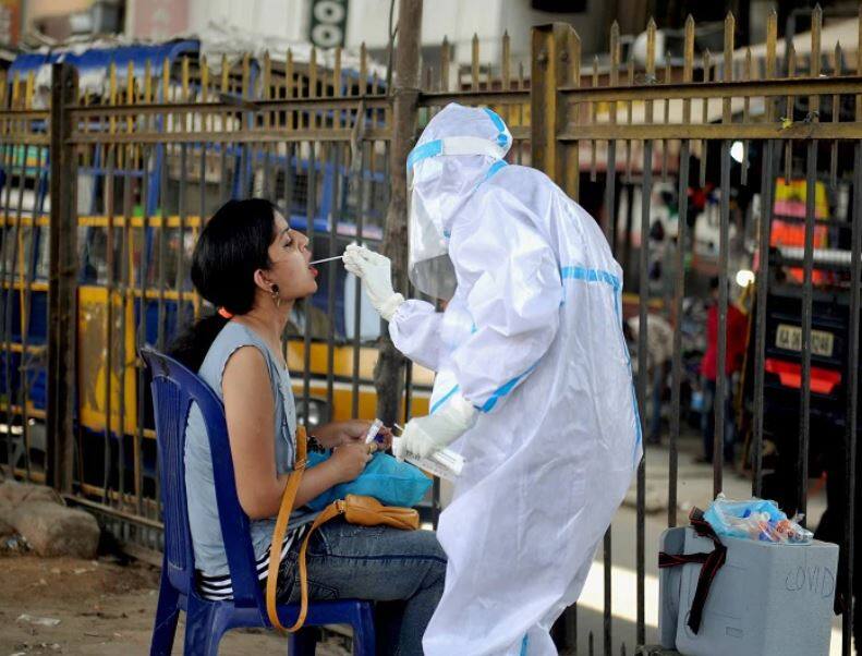 UP govt also cuts RT-PCR test rates check latest price યોગી સરકારે પણ ઘટાડ્યા RT-PCR ટેસ્ટના ભાવ, હવે ચુકવવા પડશે માત્ર આટલા રૂપિયા