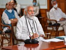 મોદી સરકાર આ યોજના અંતર્ગત વિધવા મહિલાઓને આપી રહી છે 5 લાખ રૂપિયા ?  જાણો શું છે હકીકત