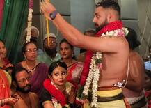 ઈજાના કારણે ઓસ્ટ્રેલિયા ના જઈ શકેલા આ ભારતીય ક્રિકેટરે કોની સાથે કર્યાં લગ્ન ? IPLમાં ધોનીને પરેશાન કરીને ન્યુઝમાં ચમકેલો