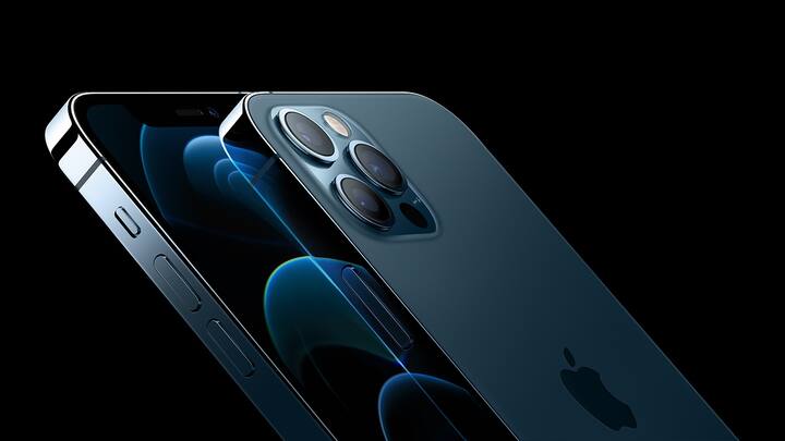 Apple iPhone 12- એપલનો આ ફોન પણ બેસ્ટ 5G છે. આ આઇફોનમાં 12-12MPના બેક કેમેરો છે, અને 12MP નો ફ્રન્ટ કેમેરો આપવામાં આવ્યો છે. આની ડિસ્પ્લે 6.1 ઇંચની છે. આ ફોનની કિંમત 79,900 રૂપિયા છે.   (પ્રતિકાત્મક તસવીર)