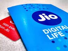 Reliance Jio Launches New Phone With 2 Years Of Unlimited Calls & Data - Check Out The Price