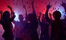 મુંબઈમાં મધરાતે પાર્ટી માણતાં કયા કયા સેલિબ્રિટીઝ ઝડપાયા? જાણો વિગત