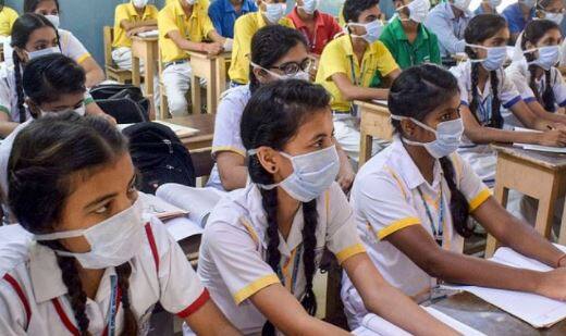 After Std. 10-12, now the government is preparing to start Std. 9-11 classes ધોરણ 10-12 બાદ હવે 9-11ના ક્લાસ શરૂ કરવાની તૈયારીમાં સરાકર, કેબિનેટ બેઠકમાં....