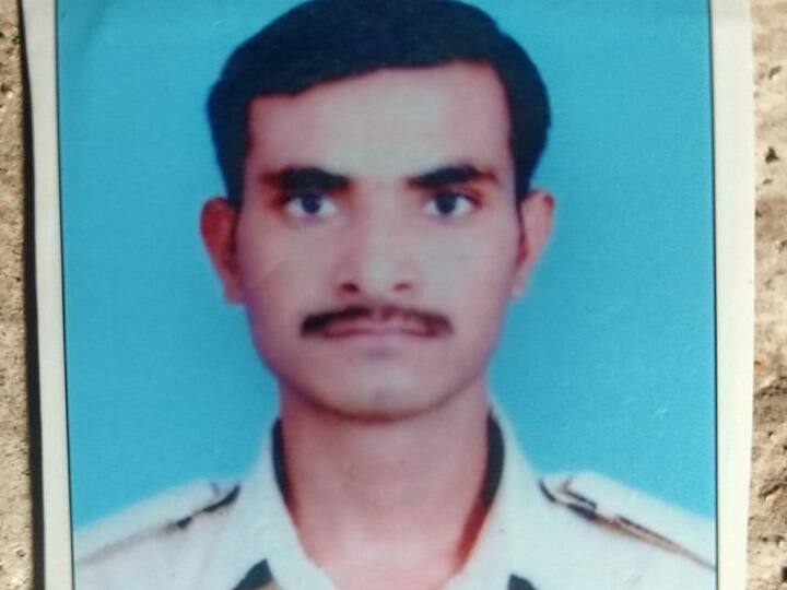 Police constable Vishal Dabhi suicide in depression in Ahmedabad  અમદાવાદઃ માત્ર 28 વર્ષના અપરણિત કોન્સ્ટેબલે કેમ કરી લીધો આપઘાત ? જાણો ક્યાં બજાવતા હતા ફરજ ? ક્યું હતું વતન ?