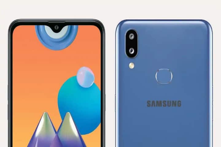 1-Samsung Galaxy M01s- સેમસંગે આ ફોન સસ્તી કિંમતે લૉન્ચ કર્યો છે. આ ફોનની કિંમત 9,999 રૂપિયા છે, અને ફોનમાં ડ્યૂલ રિયર કેમેરા સેટઅપ છે. પ્રાઇમરી સેન્સર 13MPનુ છે, જ્યારે આમાં એક 2MPનુ સેકન્ડરી સેન્સર પણ આપવામાં આવ્યુ છે. સેલ્ફી માટે આમાં 8MPનો કેમેરો આપવામાં આવ્યો છે. આમાં તમામ ફિચર્સ લેટેસ્ટ છે. (ફાઇલ તસવીર)