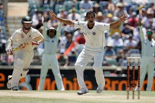 2008માં જાન્યુઆરીમાં પર્થમાં રમાયેલી મેચમાં 72 રનથી હરાવ્યું હતું. ઈરફાન પઠાણ, આરપી સિંહ, સેહવાગ, લક્ષ્મણ, દ્રવિડ, તેડુંલકર આ મેચના હીરો હતા. આ ભારતની ઓસ્ટ્રેલિયામાં ટેસ્ટ રમતી વખતે માત્ર પાંચમી જીત હતી.