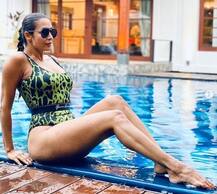 ગોવામાં અર્જુન કપૂર સાથે વેકેશન એન્જોય કરી રહી છે મલાઈકા, પૂલ કિનારે આપ્યા સ્ટનિંગ પોઝ