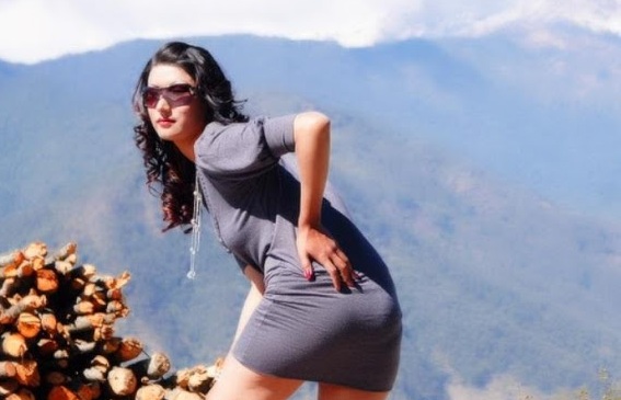 આ એક્ટ્રેસે કરાવવી પડી ઈમર્જન્સી સર્જરી, જાણો અચાનક શું થઈ હતી તકલીફ કે હૉસ્પિટલમાં લઈ જવી પડી?