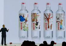 મુકેશ અંબાણીને પાછળ છોડી ચીનના આ બિઝનેસમેન બન્યા સૌથી ધનિક એશિયન, જાણો શું કરે છે બિઝનેસ ?