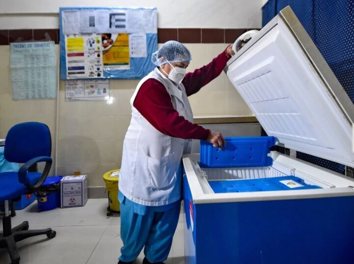 Covid-19 vaccine of Serum Institue of India and Bharat Biotech gets digc nod for emergency use COVID-19 Vaccine:  ભારતમાં ડીજીસીઆઈએ કઈ રસીને આપી મંજૂરી, જાણો ક્યારથી અપાઈ શકે છે રસી