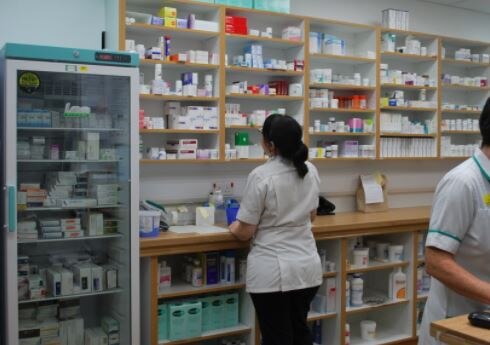 Fact Check: Should pharmacists to run clinics know what govt said શું હવે ડોક્ટરોની જેમ ફાર્માસિસ્ટ પણ ક્લિનક ખોલી શકશે? જાણો સરકારે શું કહ્યું....