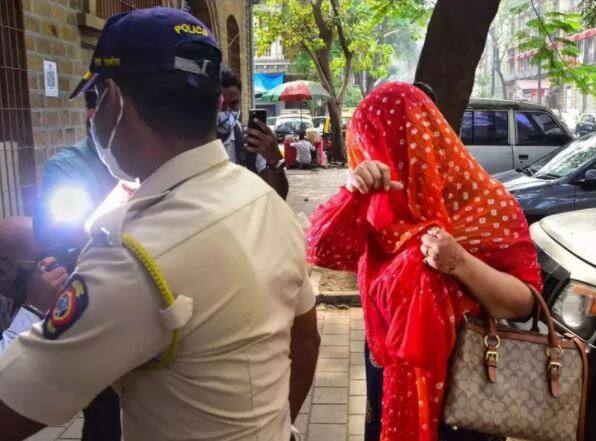 આ સિવાય દીપિકા પાદુકોણ, શ્રદ્ધા કપૂર, સારા અલી ખાન, અર્જુન રામપાલની પણ ડ્રગ્સ કેસ સાથે જોડાયેલા અલગ અલગ મામલામાં તપાસ કરવામાં આવી હતી.