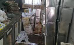 સુરત: પોલીસે રેડ કરી નકલી ઘી-તેલ બનાવવાનું કારખાનું ઝડપી પાડ્યું, લાખો રૂપિયાનો મુદ્દામાલ કબજે કર્યો