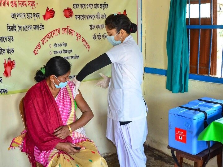 45 lakh people vaccinated against corona in just 15 days in India: Center Corona Vaccine: કોરોના રસીને લઈને ભારતમાં બન્યો રેકોર્ડ, માત્ર 19 દિવસમાં 45 લાખ લોકોને.....